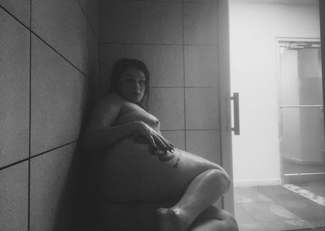 cute ass onlyfans erotic image