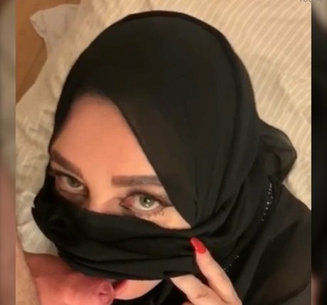 off grid onlyfans sexy image