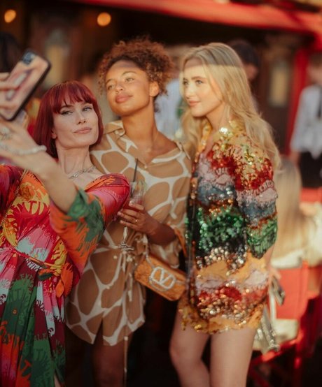 Kathryn Newton pornstar perfect gallery