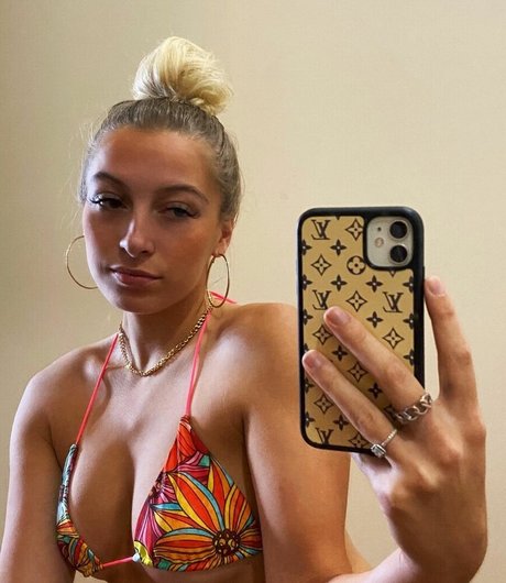 Kamryn Bedore sexy pornstar picture