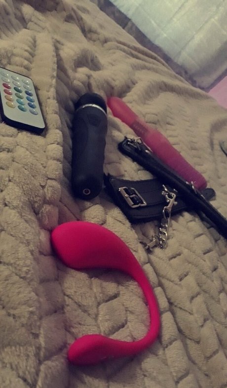 frottage onlyfans adult pictures