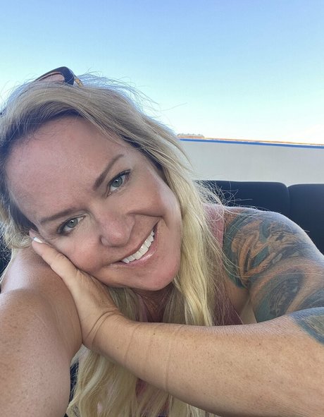 40 onlyfans sex picture