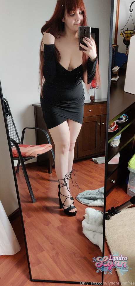 lyndralynnfree beautiful actress photos