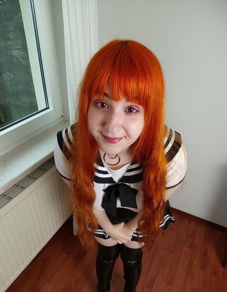 lyndralynnfree model img