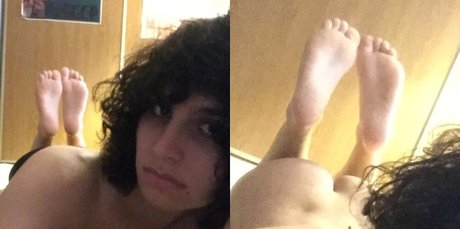 fingering pussy onlyfans hot nude pictures