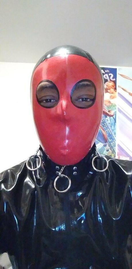 sir latexman star nude picture