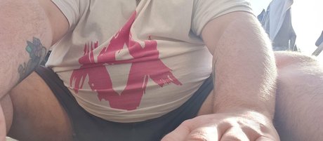 hairy armpits onlyfans hot porn gallery