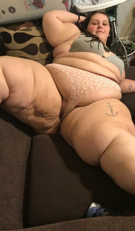 thiccyyy2thicc star pornographic pictures