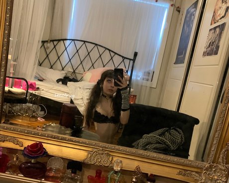 smolrug free model img