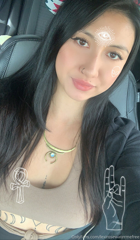 lexirosewatermefree perfect actress pic