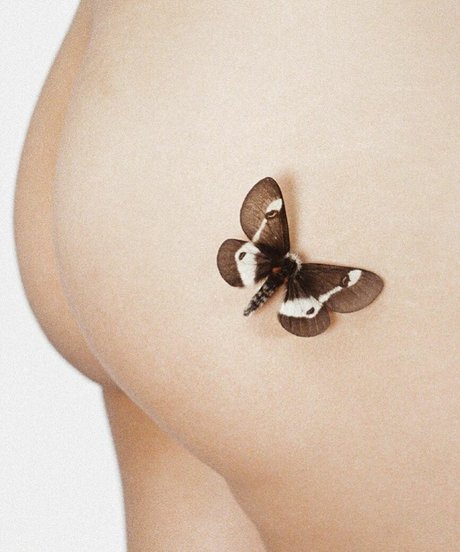 sadsamo sex model picture