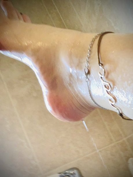 perfect feet onlyfans exclusive picture