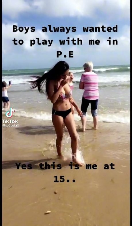 Pocula pornographic model pics