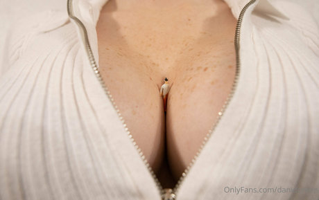 tiny asian onlyfans xxx archive