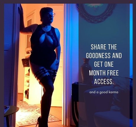 petite slut onlyfans adult galleries