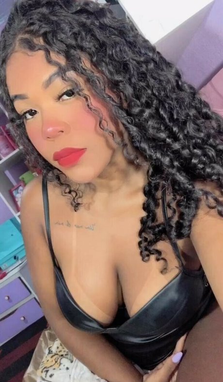 eemykkjj star xxx images