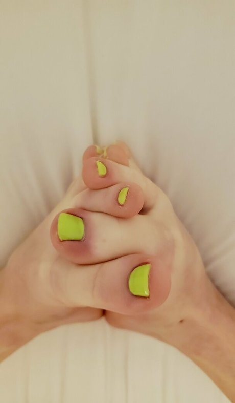 brazilian teen onlyfans pornographic pics