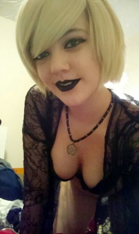 Mirthfulmollywhop pornstar adult galleries