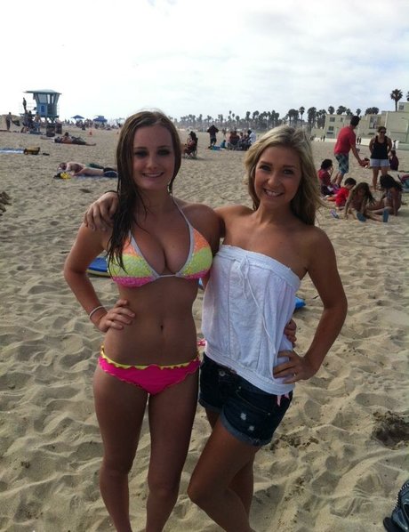 itssbriibitchh pornstar nude gallery