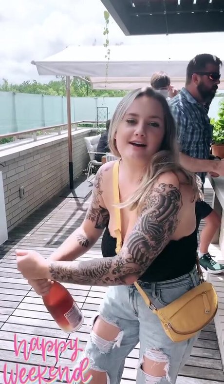 itssbriibitchh top model photos