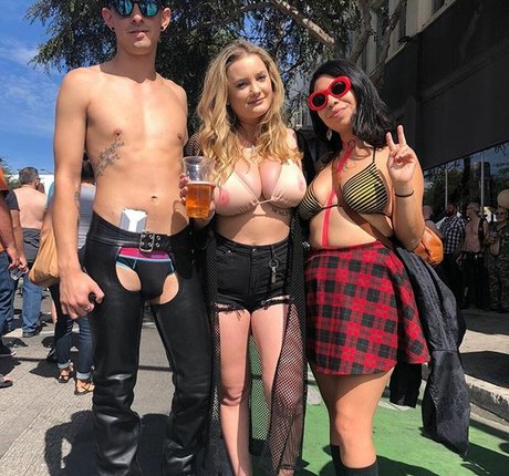 itssbriibitchh nudes pornstar images