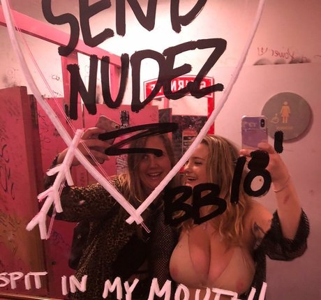 itssbriibitchh star art images