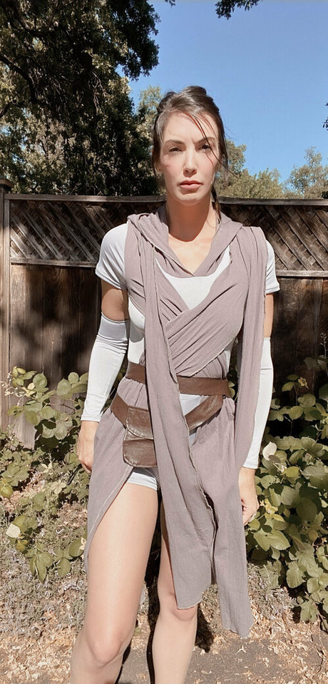 iamnotyoursub pornstar hd photo