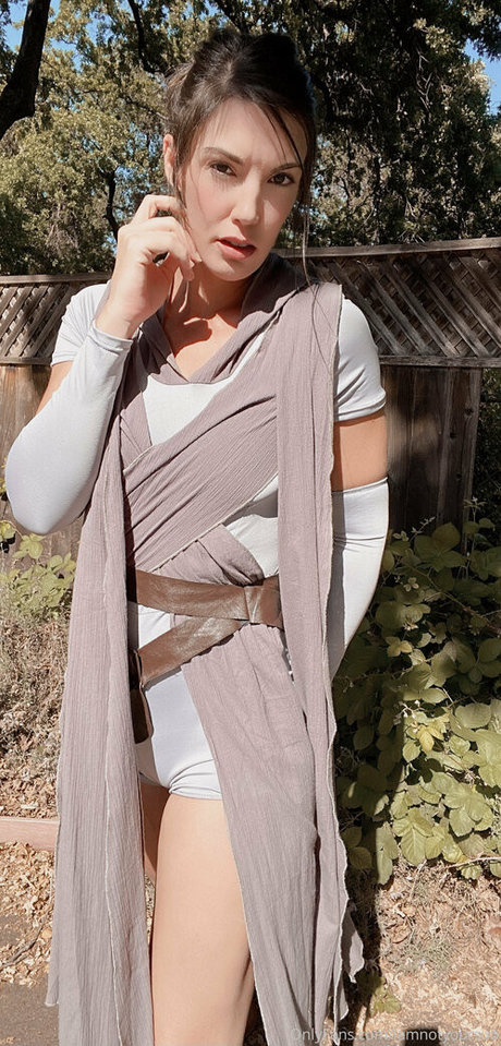 iamnotyoursub hot star pic