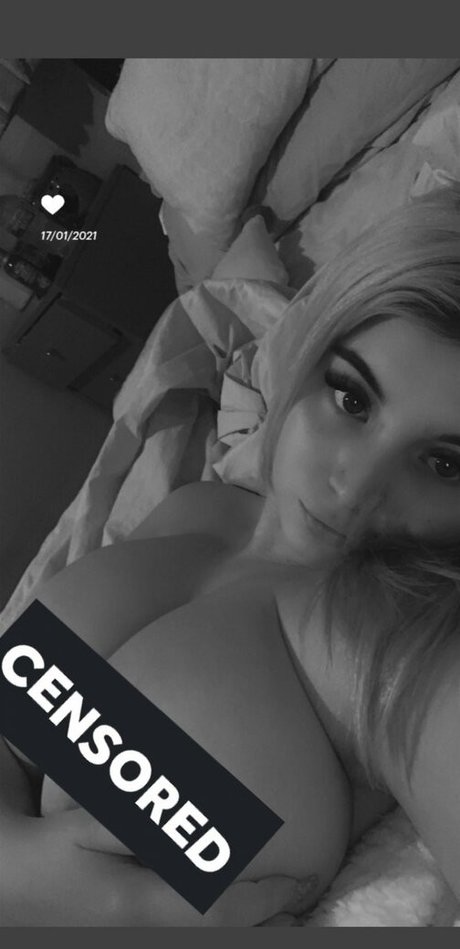 mirror onlyfans porn pictures