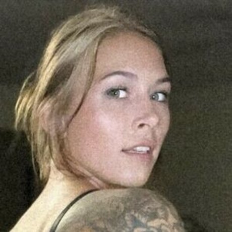 Victoria B sexy star gallery