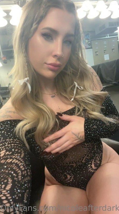 nicoleafterdark nice pornstar gallery