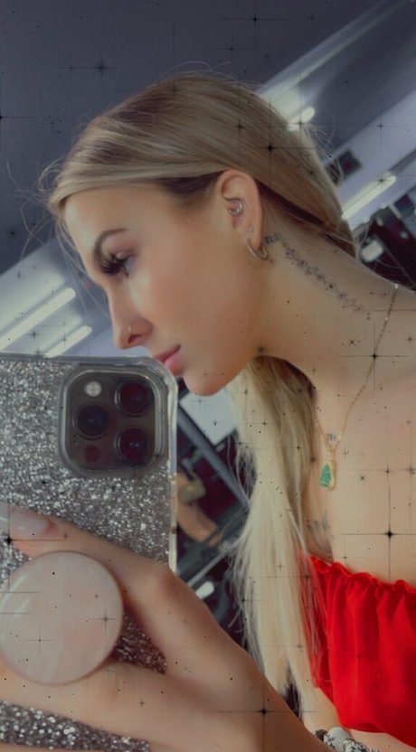 nicoleafterdark high quality actress gallery