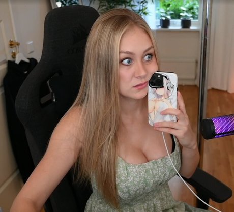 nude asian onlyfans free sexy pic