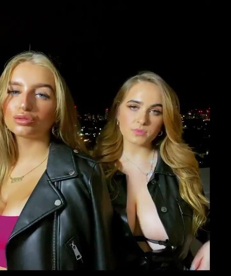 Laura Svensson naked pornstar pics