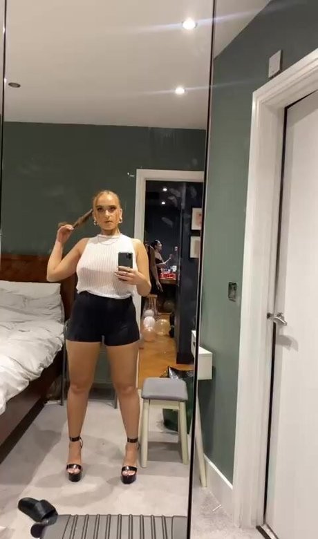 Laura Svensson best model pic