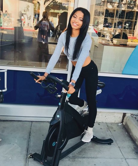 big ass lingerie onlyfans sexy xxx pictures