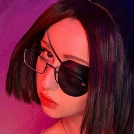 freakiellf erotic model img