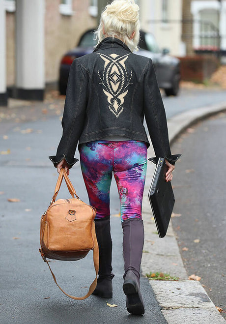 Debbie McGee nude star pic