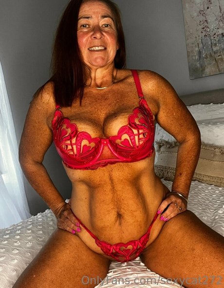 Sexycat272 hot actress pic