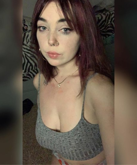 petite slut onlyfans xxx archive