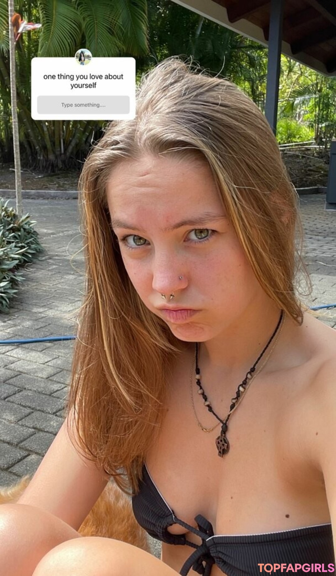 voyeur onlyfans free nude photo