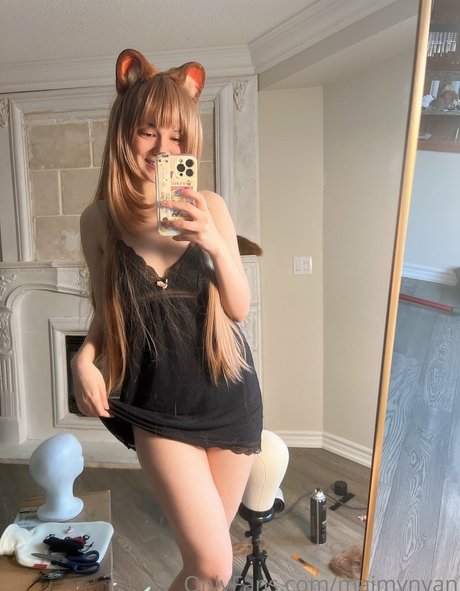 Maimy ASMR pornstar erotic img