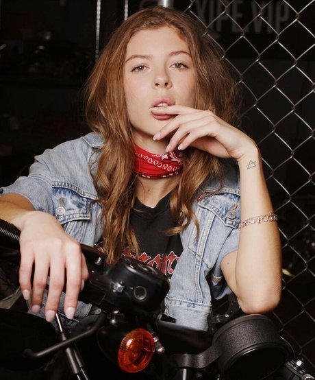 Bianca Dantas free actress photo