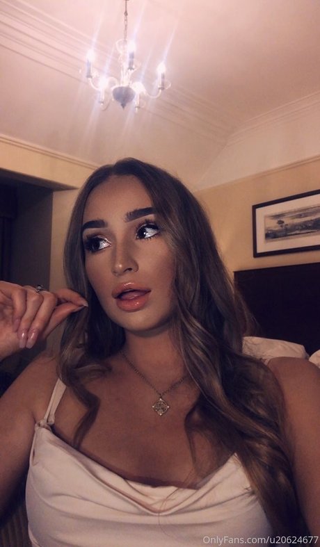 Chloe Marshall nice actress photos