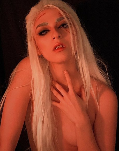 blonde teen onlyfans erotic pictures