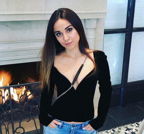 Summer Bishil pornstar nice images