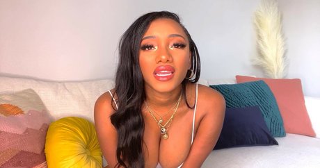 Mistress India free model pics