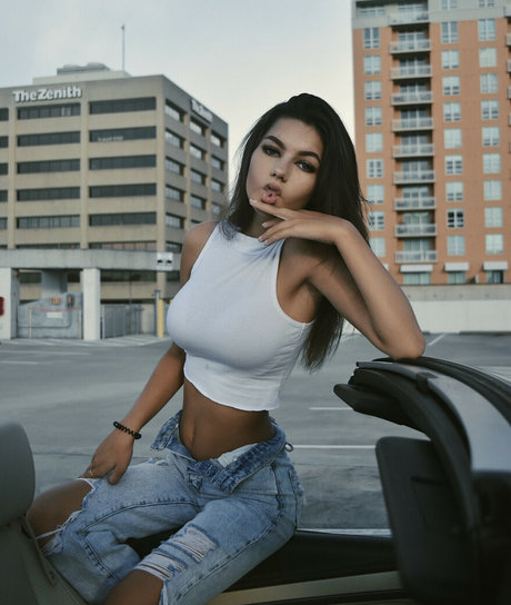 Carly jb model pretty gallery