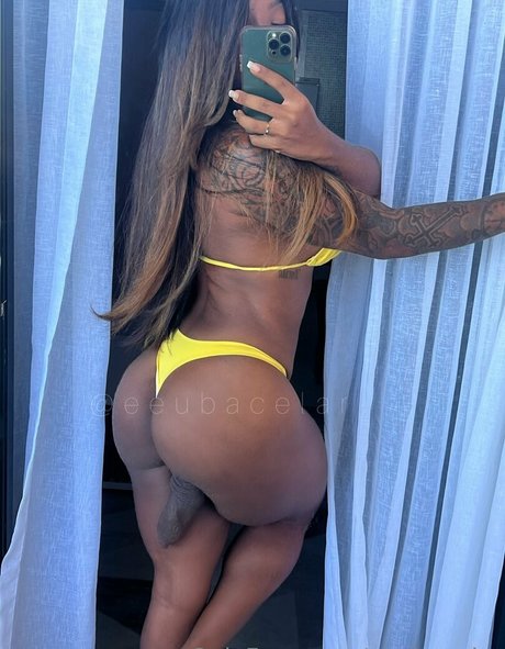 Patricia Bacelar model erotic picture