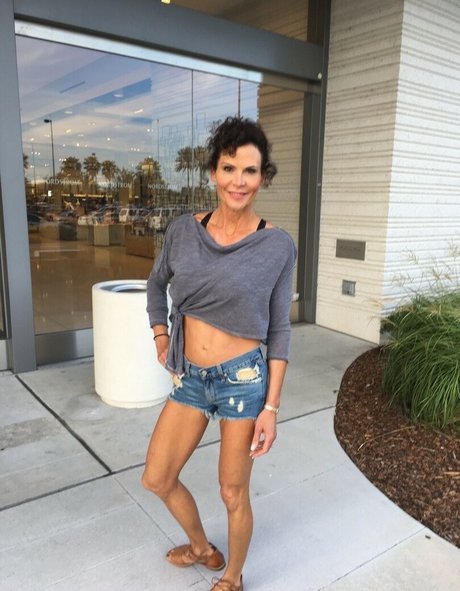 atomicmilf3 model archive